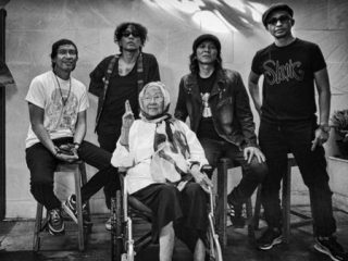 Slank Berduka, "Bunda Iffet" Ibu Bimbim Drummer Meninggal Dunia