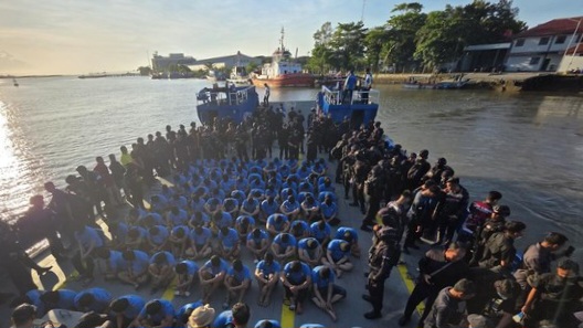 Gencarkan Zero Narkoba dan HP, Kemenimipas Pindahkan 100 Napi Berisiko Tinggi ke Nusakambangan