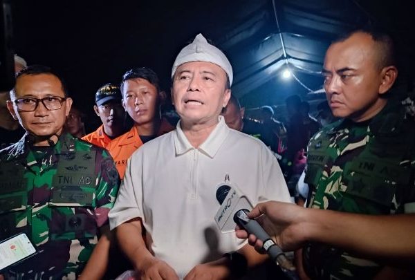 Usai Longsor, Pemprov Jabar Tutup Pertambangan di Gunung Kuda Cirebon