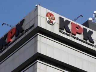 KPK Tangkap 13 Orang Saat OTT Bupati Ponorogo