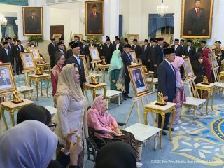 Ini Daftar 10 Tokoh yang Ditetapkan Prabowo sebagai Pahlawan Nasional 2025