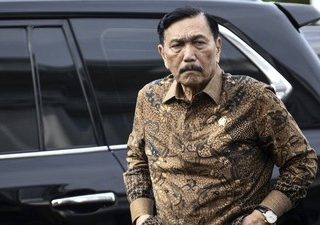 Luhut Bantah Kabar Dikaitkan dengan Toba Pulp Lestari
