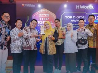Serius dalam Transformasi Layanan Kesehatan, RSUD Sekayu Raih Dua Penghargaan di TOP Digital Awards 2025