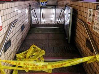 4 Orang Tewas dalam Serangan Bom Asap dan Penusukan di Stasiun Taiwan