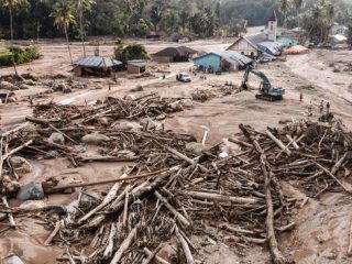 Gubsu Bobby Pastikan 59 Korban Hilang Bencana Sumut Tetap Dicari