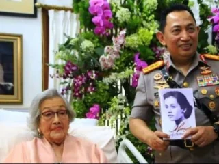 Istri Jenderal Hoegeng, Eyang Meri Meninggal Dunia di Umur 100 Tahun