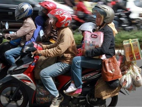Dinilai Bahaya, DPR Minta Menhub Kaji Larangan Mudik Naik Motor