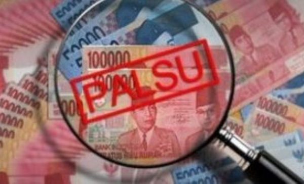 Penipuan Kredit Bank di Trenggalek Dibongkar, Polisi Sita Uang Palsu Rp 5 M