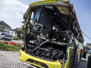 Kecelakaan Maut Tewaskan 16 Orang di Tol Krapyak, Dirut Bus Cahaya Jadi Tersangka