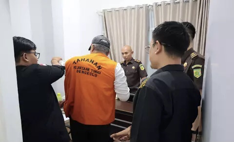 Eks Bupati Bengkulu Utara Ditetapkan Tersangka Korupsi Tambang Batu Bara