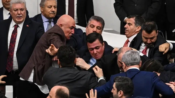 Menteri Baru Erdogan Bikin Anggota Parlemen Turki Adu Jotos