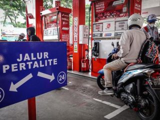 Harga Minyak Dunia Melonjak Tajam, Pemerintah Pastikan Pertalite Tak Naik