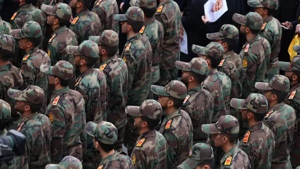 IRGC Serukan Warga Timur Tengah Jauhi Daerah Dekat Pasukan AS