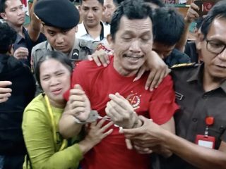 Chief Officer dan Kapten Kapal Sea Dragon Divonis Seumur Hidup Kasus Penyelundupan 1,9 Ton Sabu