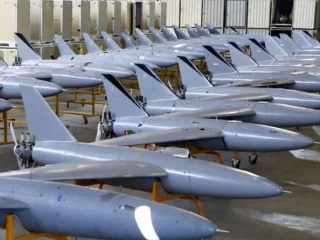 Drone Hantam Tangki Bahan Bakar di Bandara Kuwait hingga Picu Kebakaran