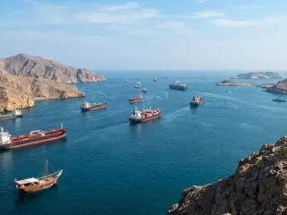 Ini Beberapa Kapal yang Diizinkan Iran Lintasi Selat Hormuz, Termasuk RI?