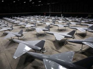 Iran Balik Serang Instalasi Minyak di Bahrain-Negara Teluk Lainnya