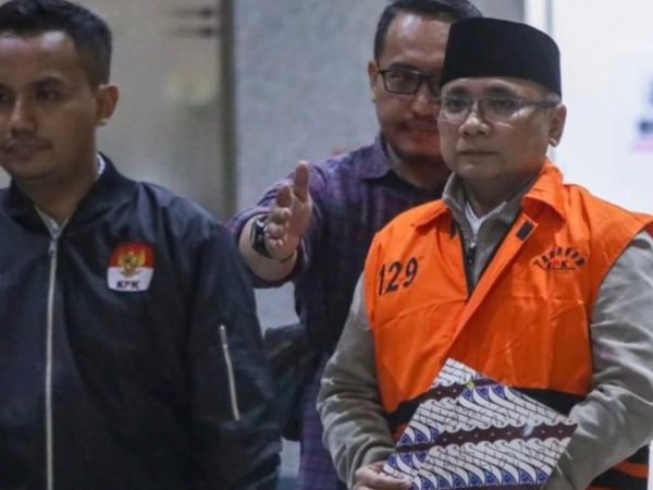 Dugaan Korupsi Kuota Haji, KPK Resmi Tahan Eks Menteri Agama Yaqut Cholil
