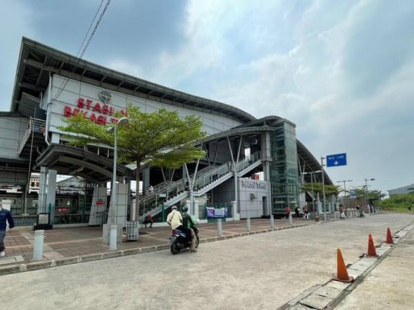 Stasiun Bekasi Timur Ditutup Sementara Buntut Kecelakaan KRL vs KA Argo Bromo