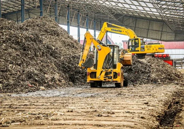 Mantan Kadis LH Jakarta Jadi Tersangka Longsor TPST Bantargebang