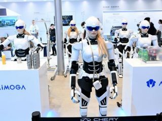 Mulai Dijual, Segini Harga Robot Manusia Buatan Chery