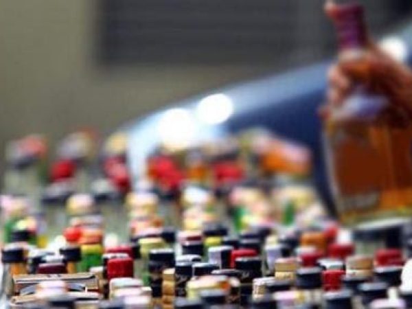 Toko hingga Kafe Jual Miras Ilegal di Bogor Dirazia, Polisi Sita Ratusan Botol