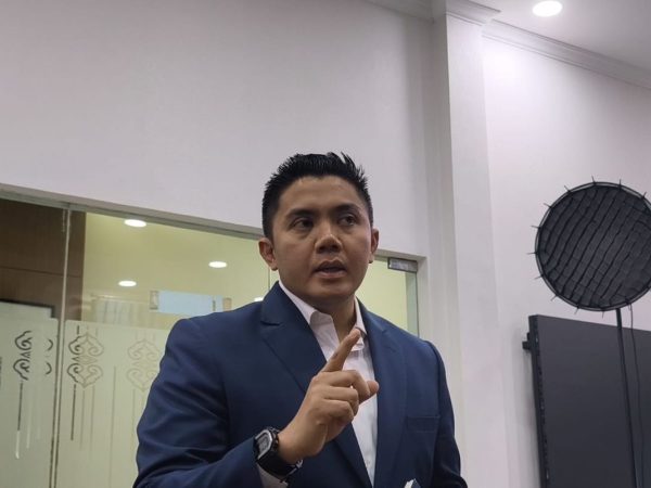 Istana Buka Suara soal 21 Ribu Motor Listrik Program MBG