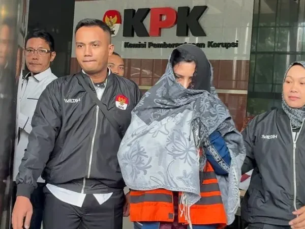 Bupati Pekalongan Fadia Arafiq Diduga Terima Gratifikasi Dibantu Ajudannya