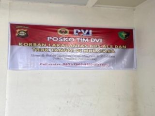 Polda Sumsel Buka Posko DVI untuk Keluarga Korban Bus ALS Vs Truk BBM