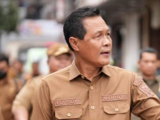 Bupati Muara Enim Edison Diduga Terima Suap dari Swasta