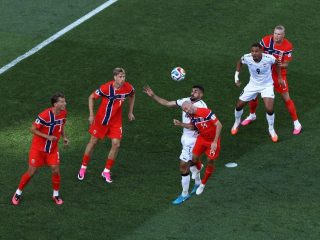 Erling Haaland Cetak 2 Gol, Norwegia Hajar Irak 4-1