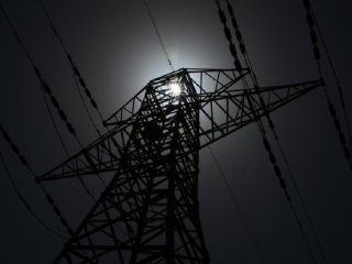 Listrik Bolak-balik Padam, PLN Sumut Minta Maaf