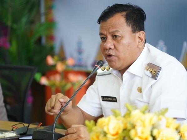 Bupati dan Sekda Kuansing Akhirnya Serahkan Diri ke KPK