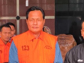 Jadi Tersangka, Bupati Muara Enim Edison Ditahan KPK