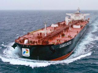 Kabar baik! Kapal Pertamina Gamsunoro Lolos dari Selat Hormuz