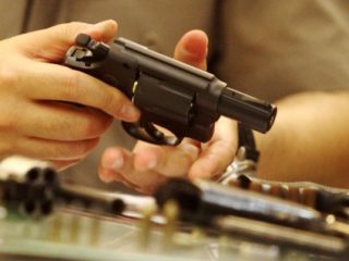 Mahasiswa UNP Diduga Tertembak Peluru Nyasar di Kawasan Kampus