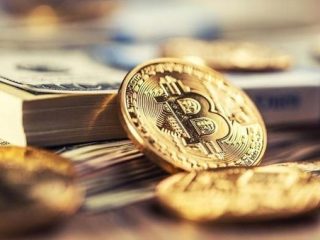 Anjlok! Harga Bitcoin Turun Hingga 52%
