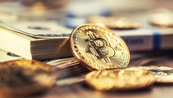 Anjlok! Harga Bitcoin Turun Hingga 52%