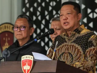 Febrie Akhirnya Hadir di Kejagung, Diperiksa Tim 9 Terkait TPPU Emas 74 Kg dan Lainnya