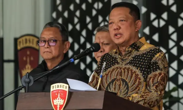 Febrie Akhirnya Hadir di Kejagung, Diperiksa Tim 9 Terkait TPPU Emas 74 Kg dan Lainnya