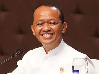 Harga Minyak Dunia Tak Stabil, Bahlil Pastikan BBM & LPG Subsidi Nggak Naik