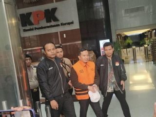 KPK Tahan Anggota DPRD Jatim Moch Mahrus Terkait Kasus Dana Hibah Pokmas