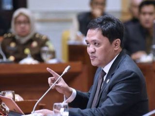 Ketua Komisi III DPR Dukung Kortas Tipikor Polri, "Usut korupsi Batubara!"