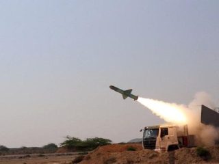 Balas AS, Iran Serang Puluhan Pangkalan Militer di Bahrain-Kuwait
