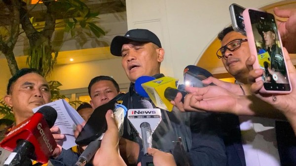 Wow! Geledah Kafe de'Clan, Polisi Sita 71 Barang Bukti Termasuk Uang Rp60 Miliar