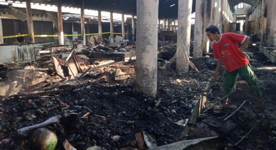 Pasar Bayat di Klaten Hangus Terbakar, 101 Pedagang Terdampak–Kerugian hingga Rp3 M