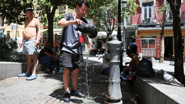 Suhu Spanyol 'Mendidih', Sudah 1.000 Orang Tewas