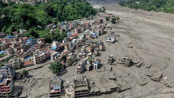 Korban Tewas Banjir Bandang Dahsyat di Nepal Bertambah, Kini Jadi 95 Orang