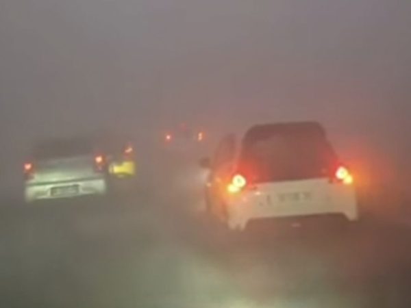 Banjarbaru Diselimuti Kabut Asap Tebal, Jarak Pandang Hanya 10 Meter