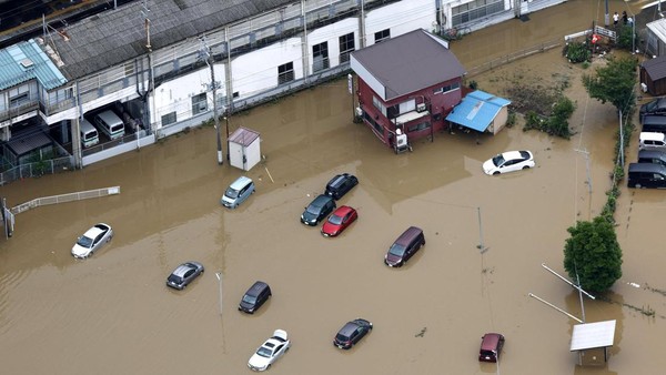 Hujan deras guyur Jepang / Foto: Reuters/Kyodo